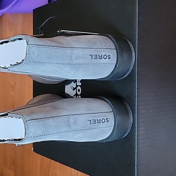 SOREL Emelie II Waterproof Leather Chelsea Boot - Picture 8 of 8